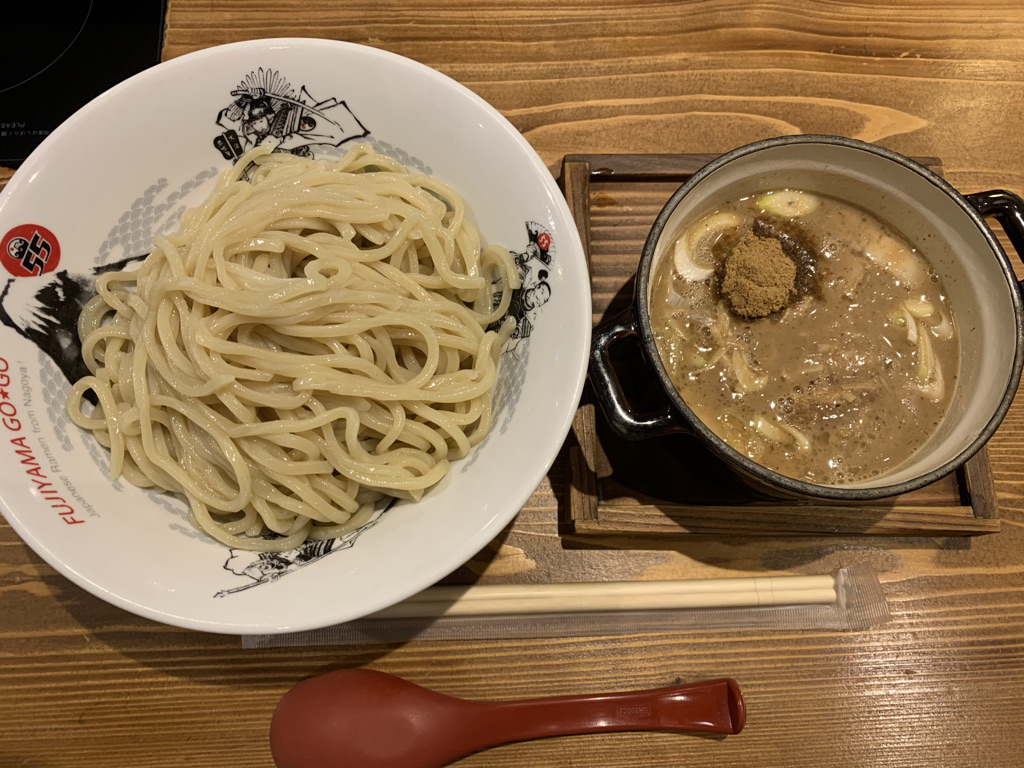 フジヤマ５５　濃厚つけ麺